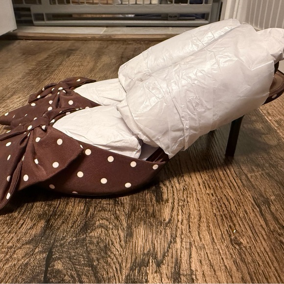 Brown and white polka dot bow Zara heels - Picture 2 of 4